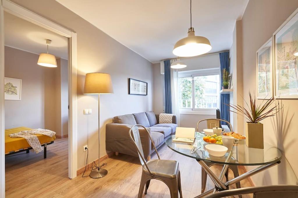 Bebarceloner Sant Andreu Apartments - 3 Bedrooms Eksteriør billede