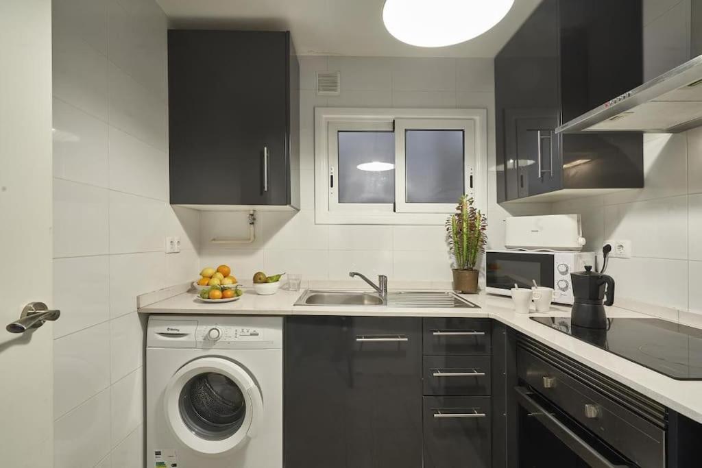 Bebarceloner Sant Andreu Apartments - 3 Bedrooms Eksteriør billede